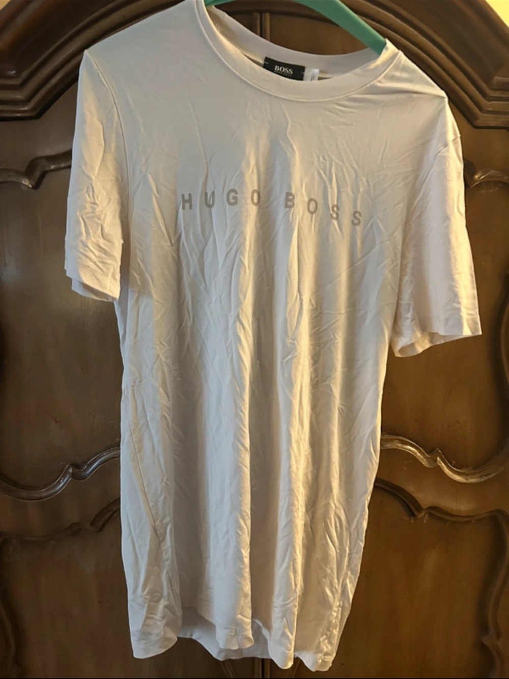 Hugo Boss White Crewneck T-Shirt with Subtle Logo